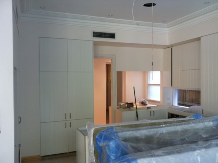 MOSMAN, ROJO CONSTRUCTION GROUP